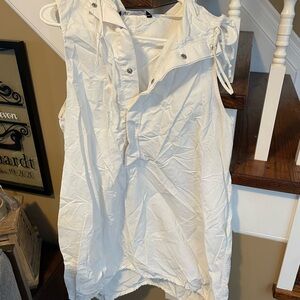 Zara Cream Sleeveless Blouse